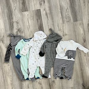 Baby clothes bundle